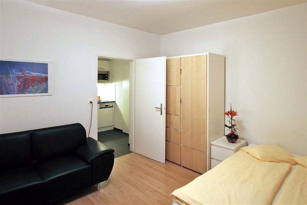 Swiss Star Zurich Sihlfeld - Self Check-In Apartment Exterior photo